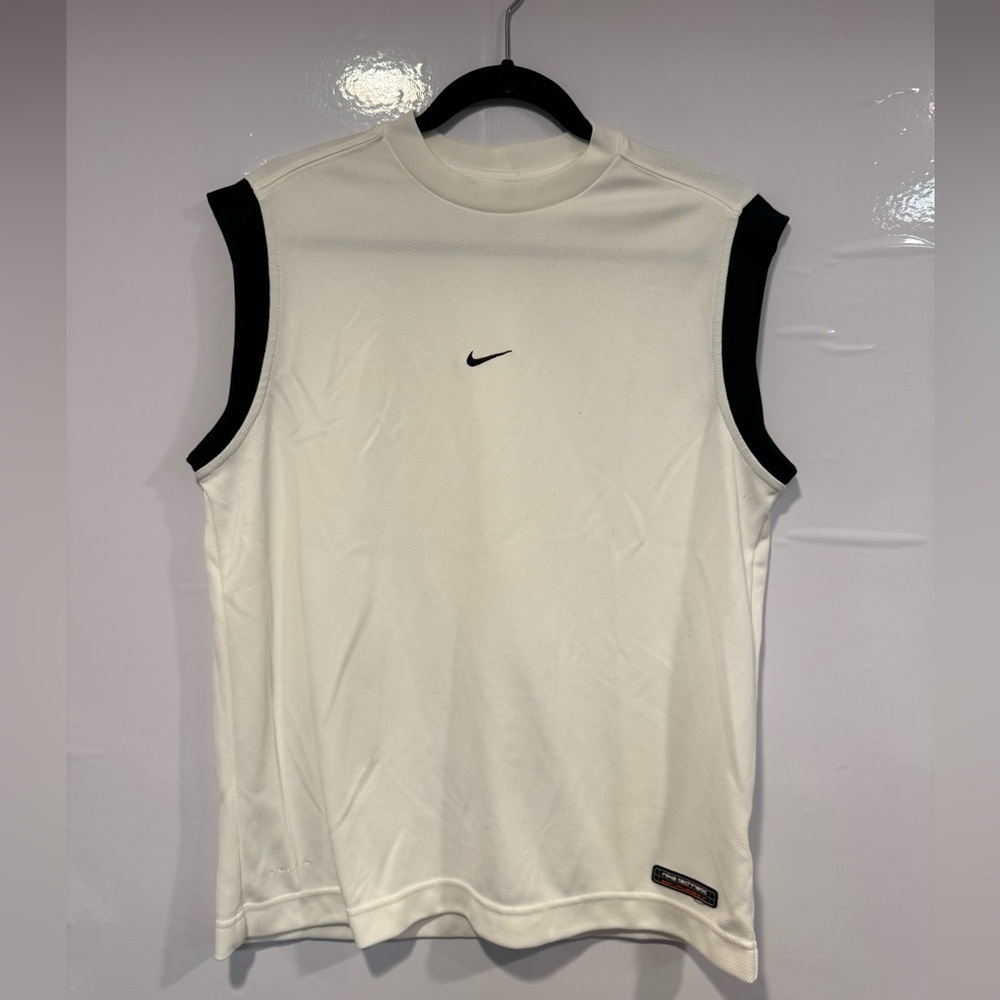 Nike White Sleeveless Athletic‎ Top